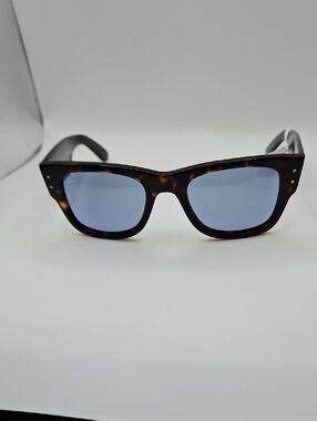 Ray-Ban Tortoiseshell Frame with Light Blue Lenses Sunglasses